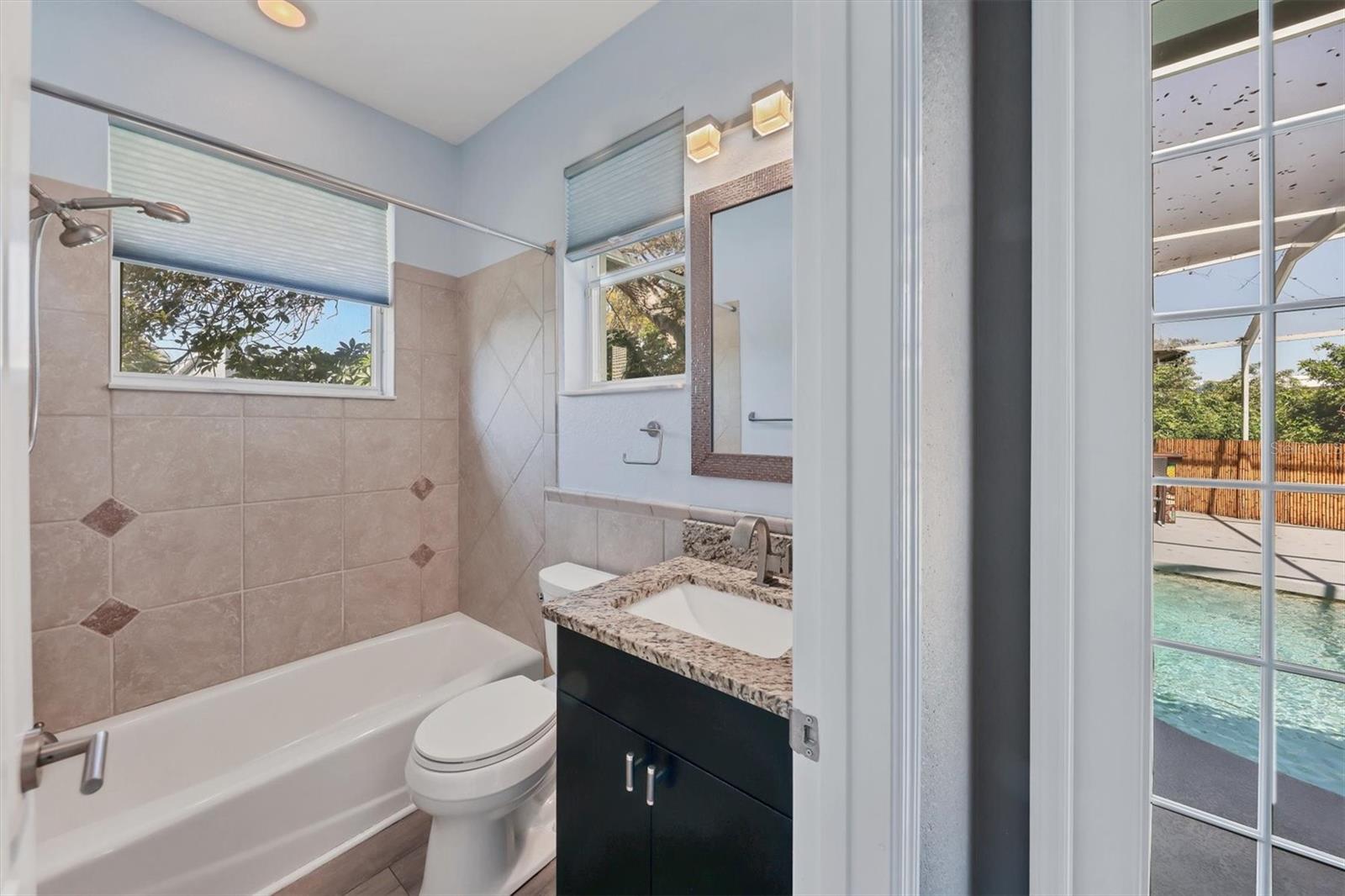 LAUREL WOODLANDS - Residential Lease