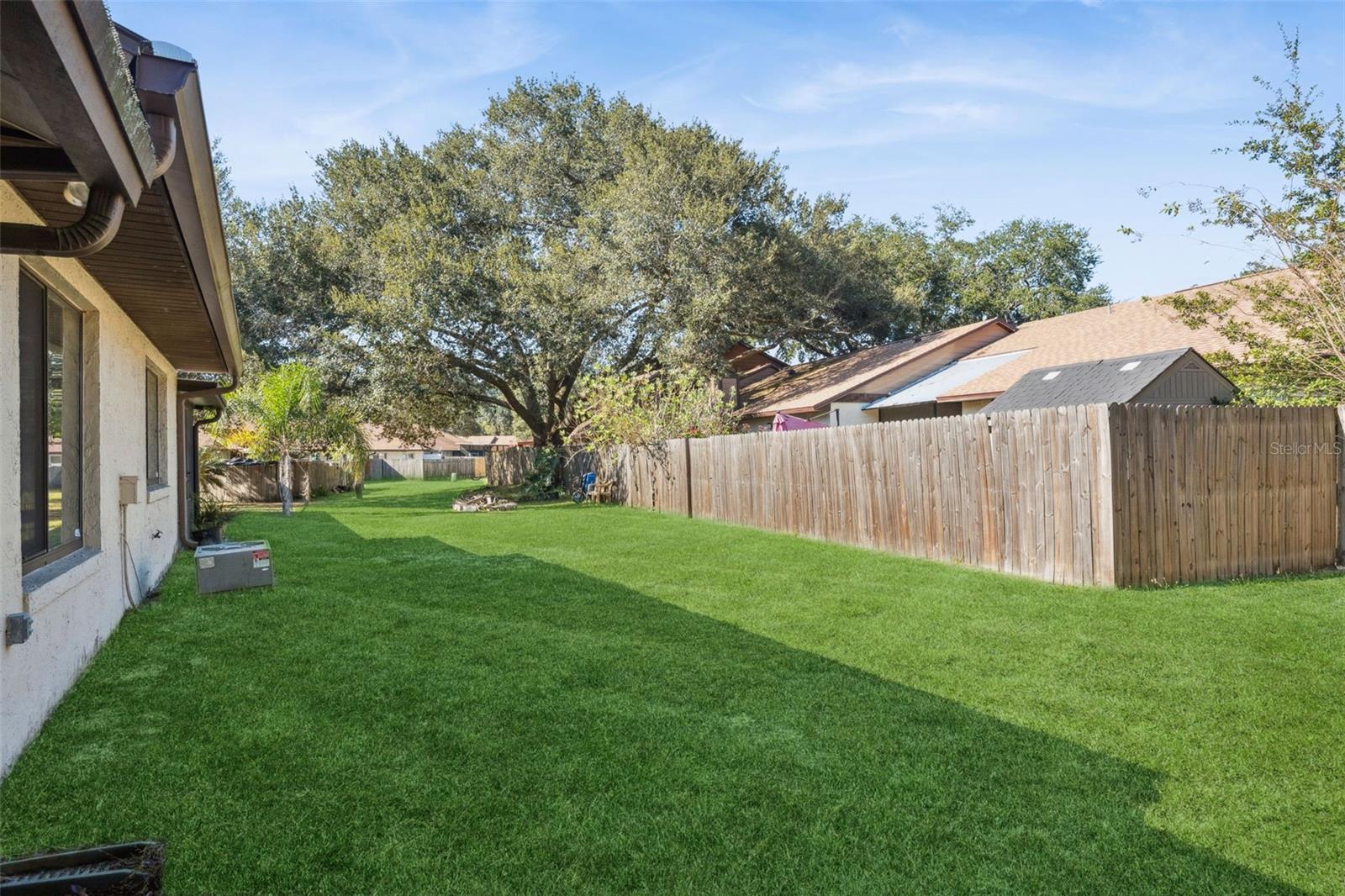 HIDDEN LAKE VILLAS PH 1 - Residential