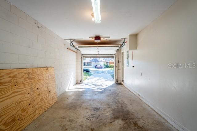 HIDDEN LAKE VILLAS PH 1 - Residential