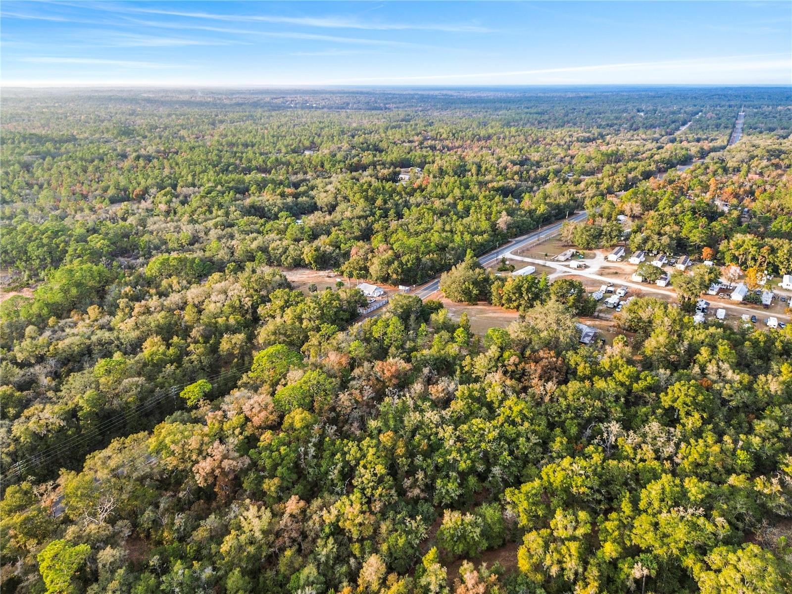 INTERLACHEN LAKES ESTATES - Land