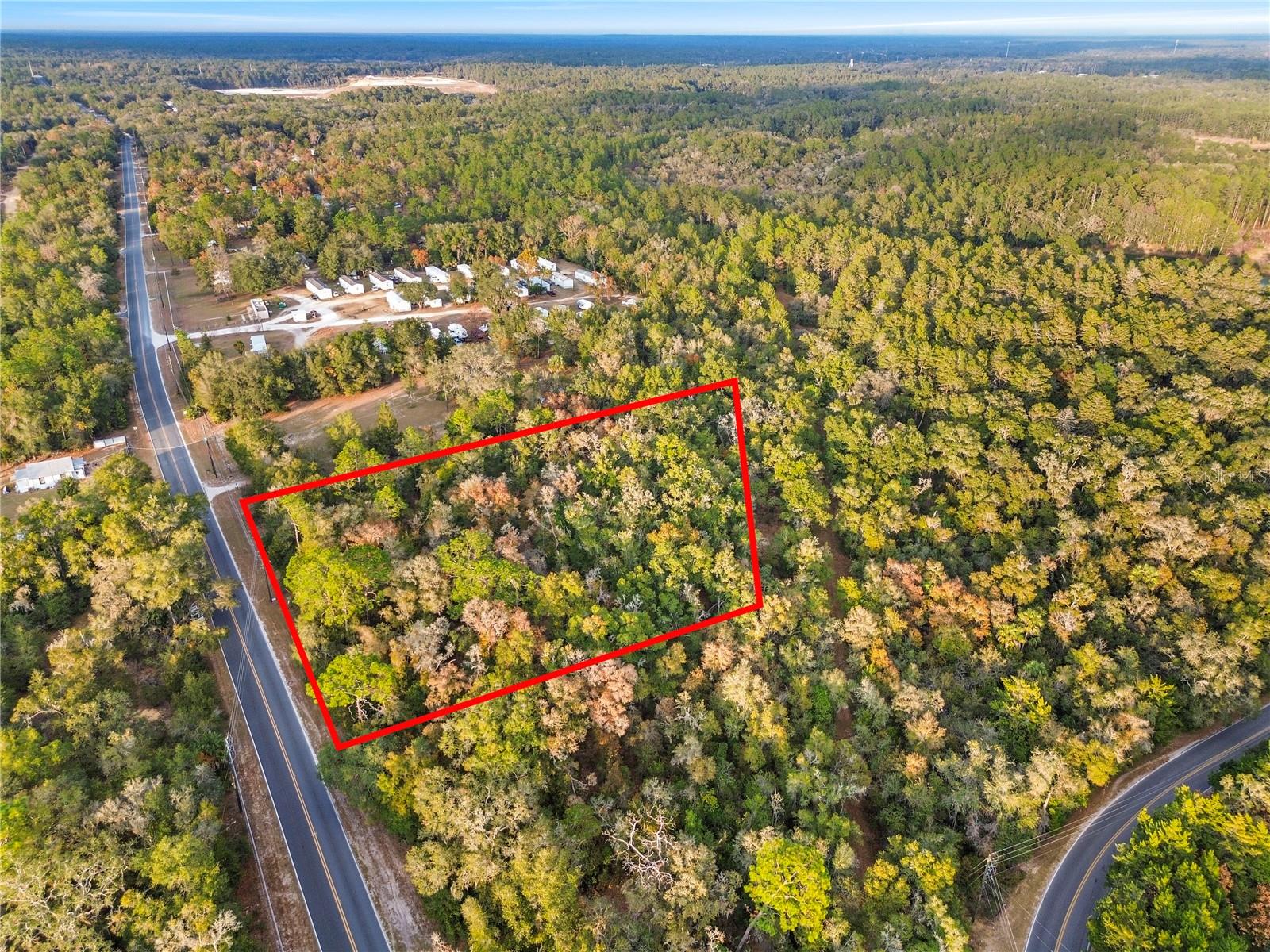 INTERLACHEN LAKES ESTATES - Land