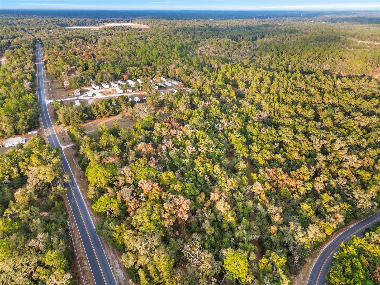 INTERLACHEN LAKES ESTATES - Land