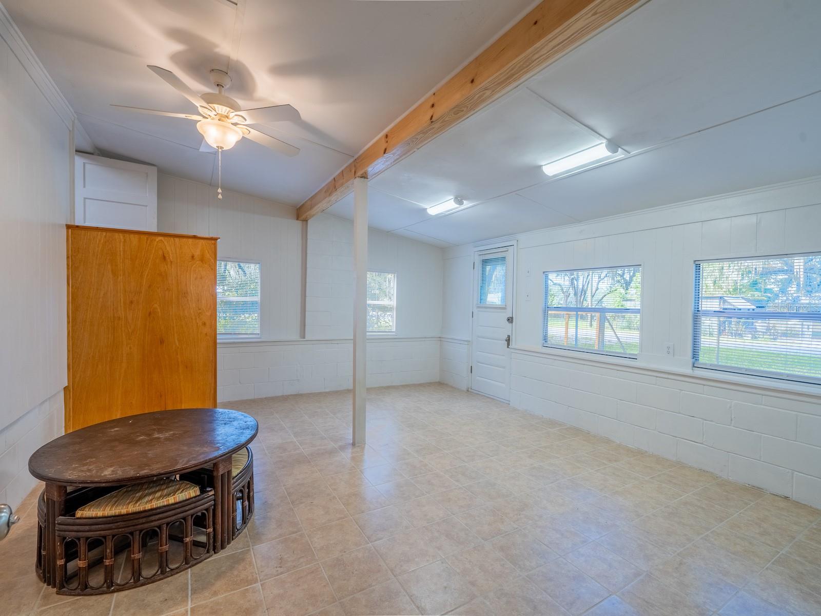 OAK RIDGE - Residential