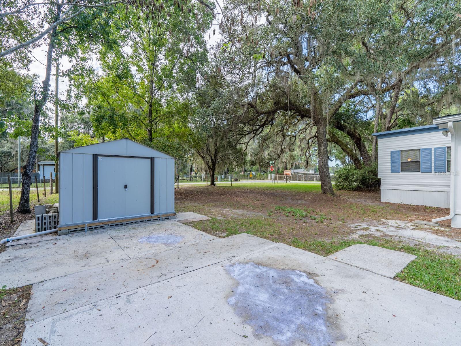 OAK RIDGE - Residential