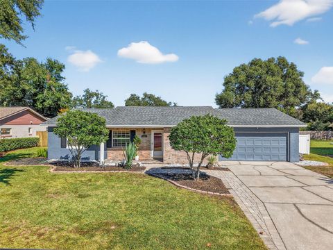 Photo of 145 Essex Drive, Longwood, FL 32779 (MLS # O6360949)