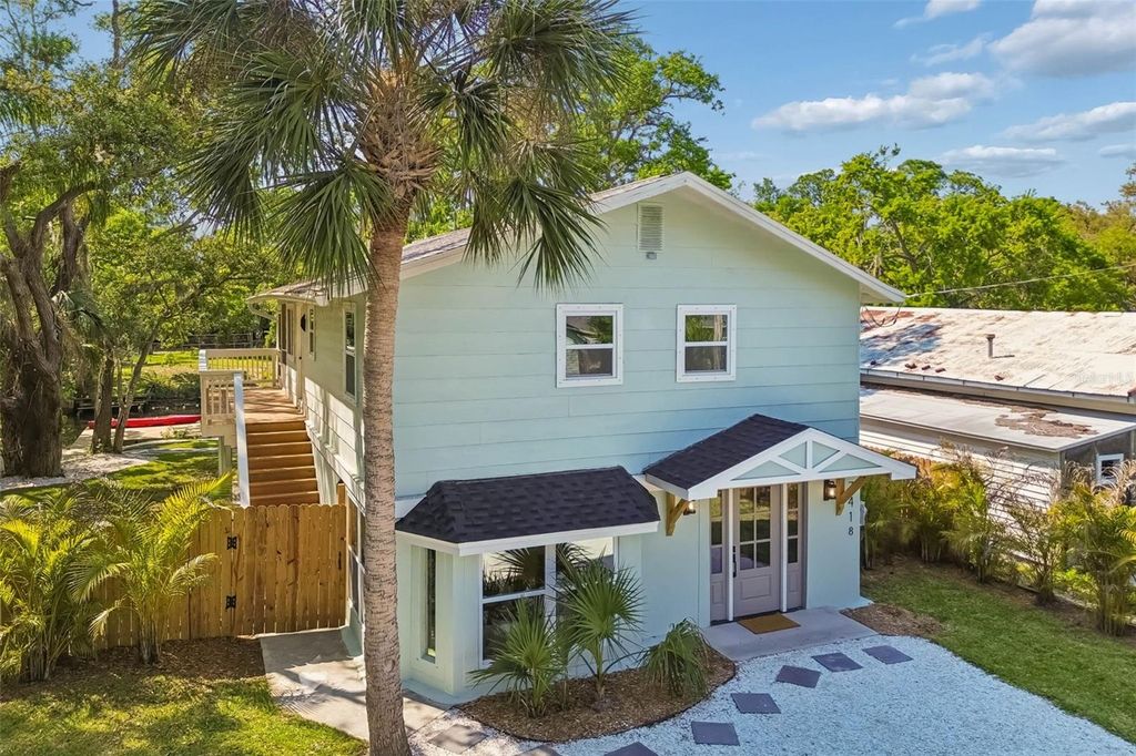 Photo of 7418 Seagull Way, Tampa, FL 33635 (MLS # TB8490354)