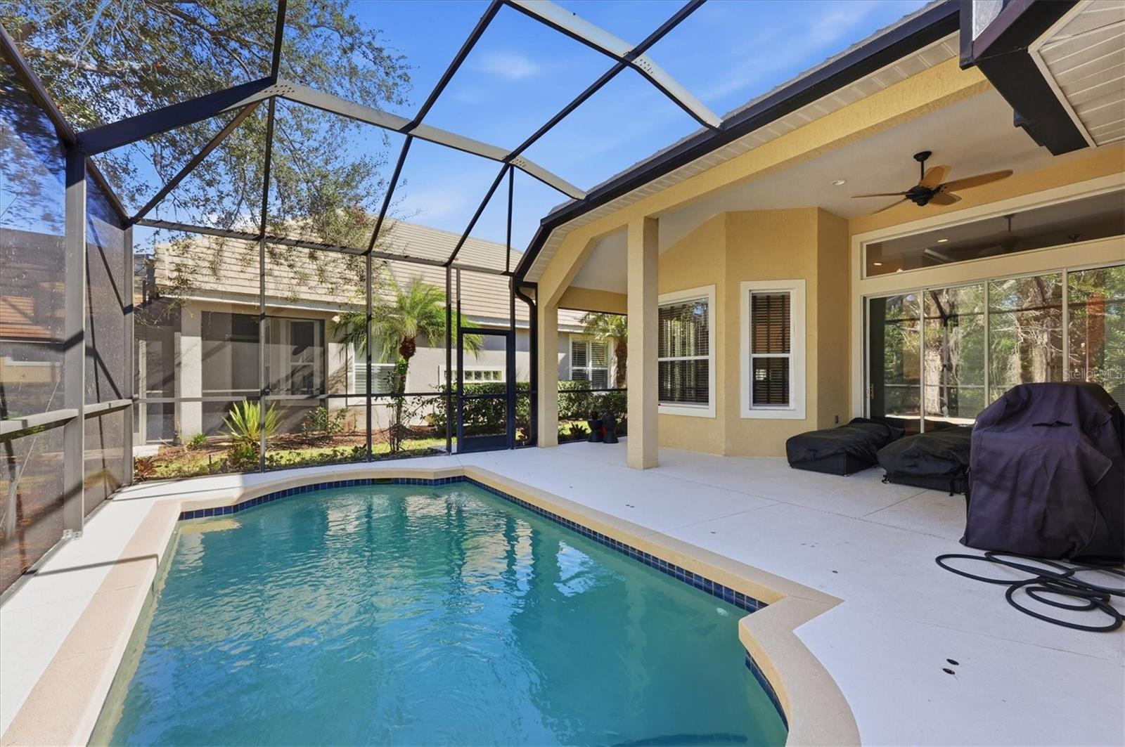 LAKEWOOD RANCH COUNTRY CLUB - Residential