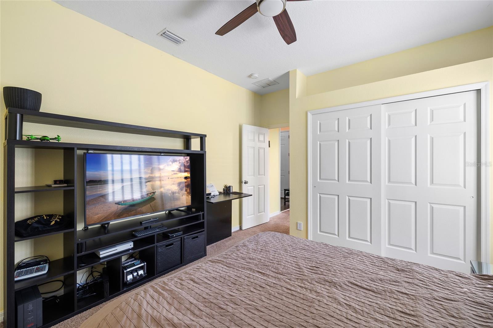 LAKEWOOD RANCH COUNTRY CLUB - Residential