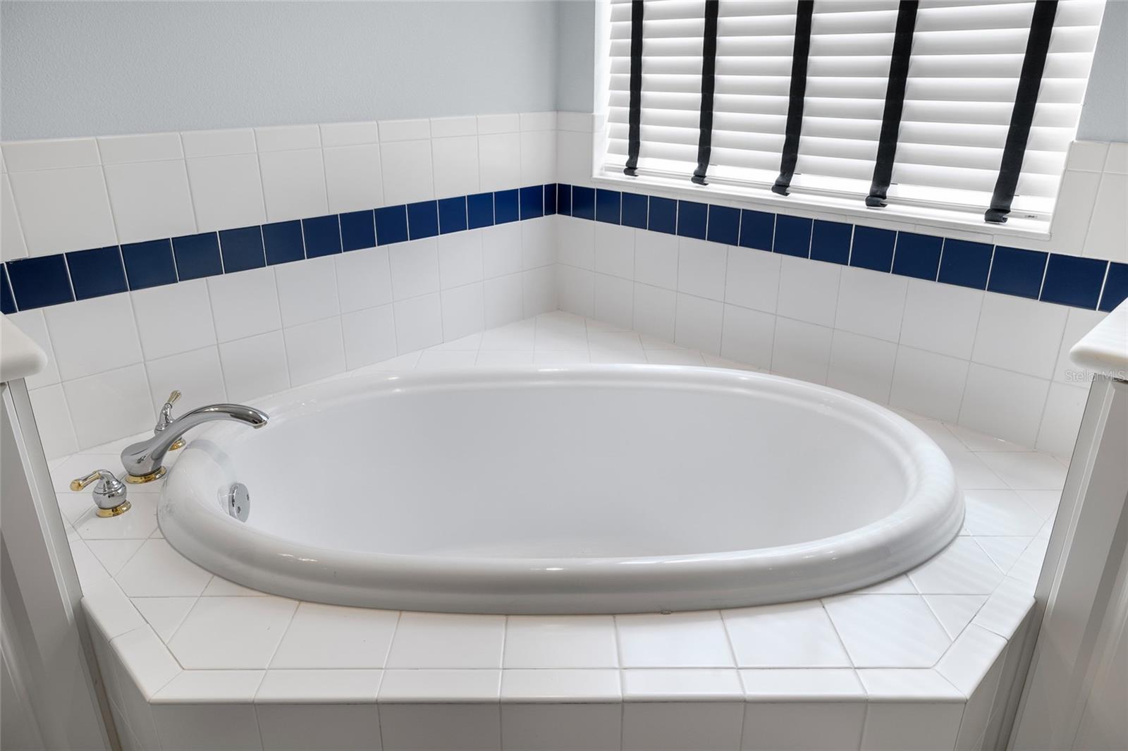 LAKEWOOD RANCH COUNTRY CLUB - Residential