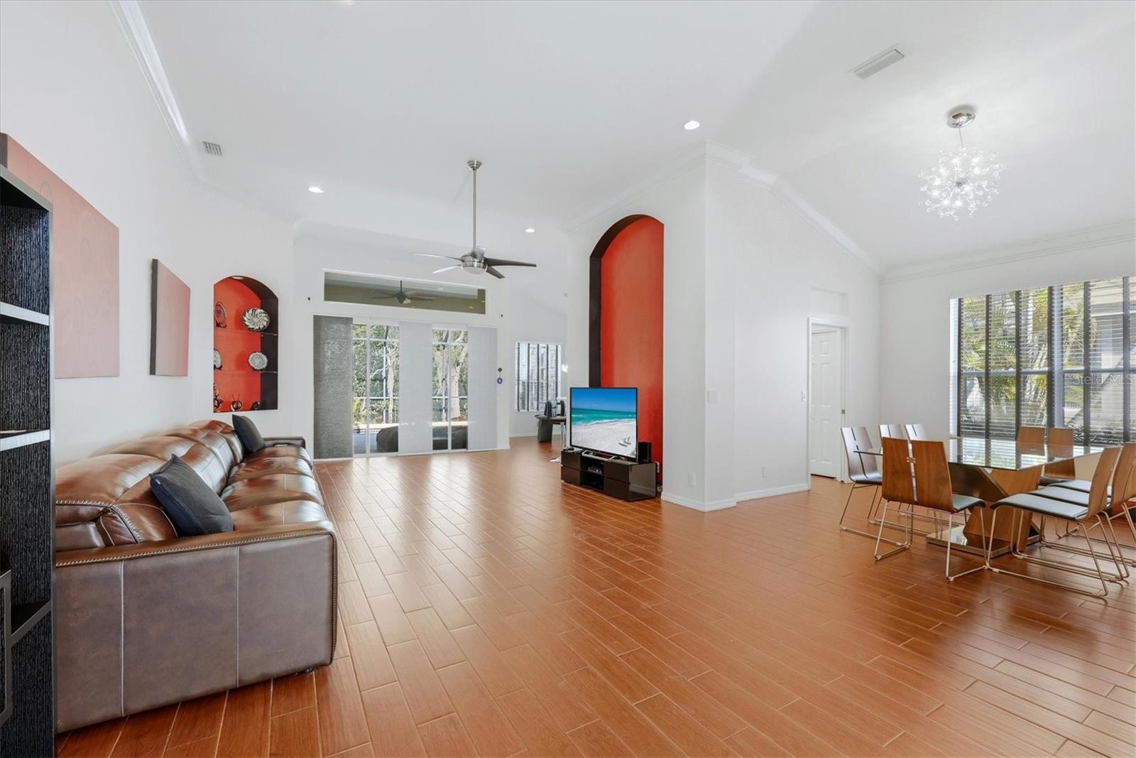 LAKEWOOD RANCH COUNTRY CLUB - Residential