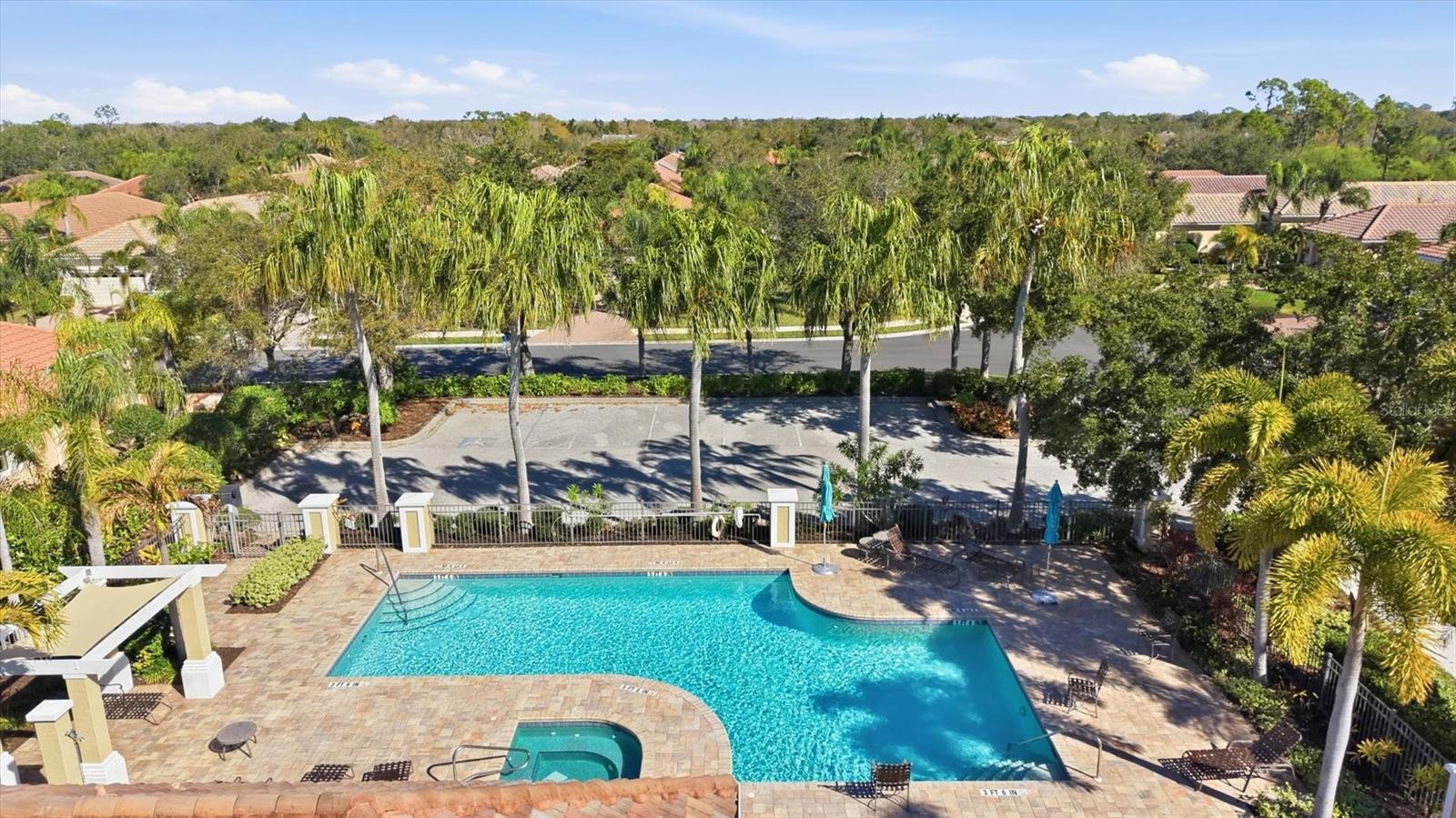 LAKEWOOD RANCH COUNTRY CLUB - Residential