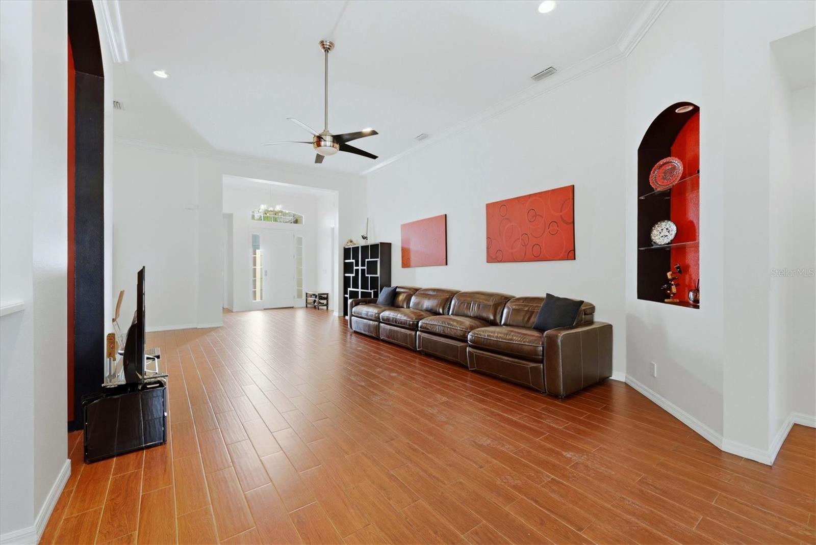 LAKEWOOD RANCH COUNTRY CLUB - Residential