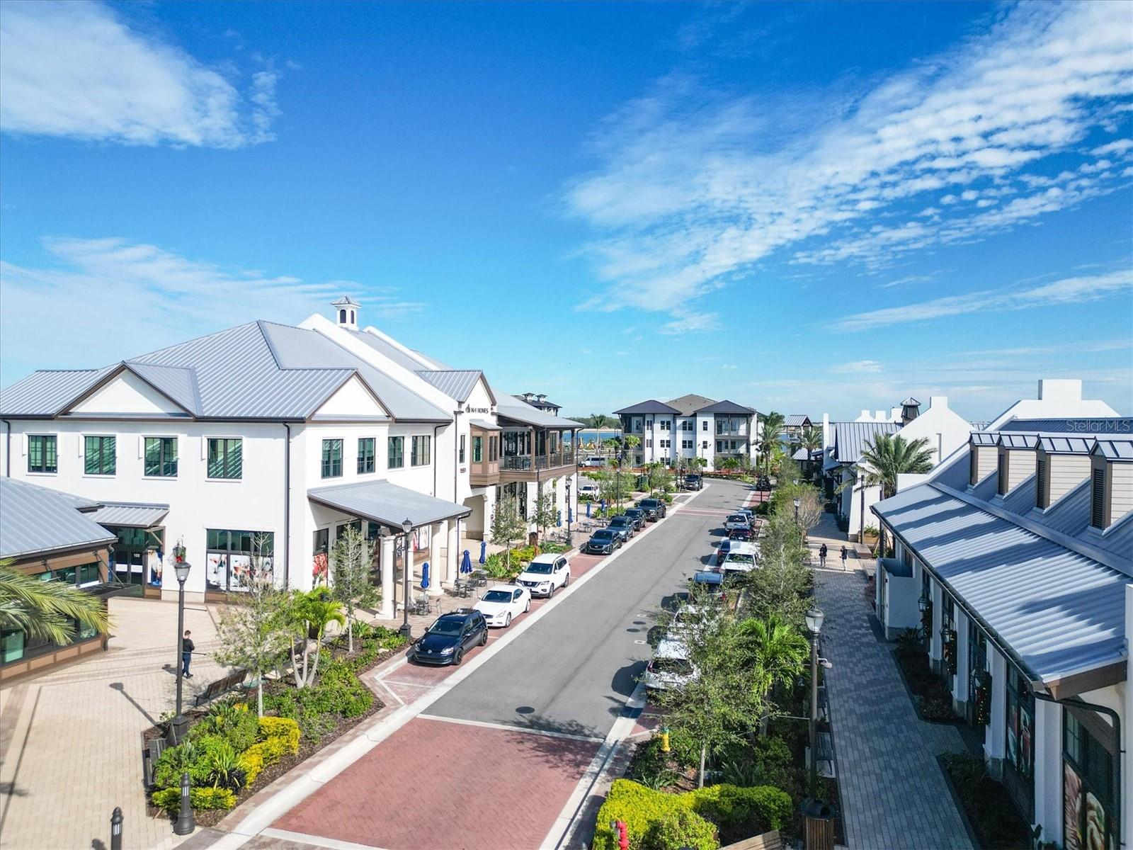 LAKEWOOD RANCH COUNTRY CLUB - Residential