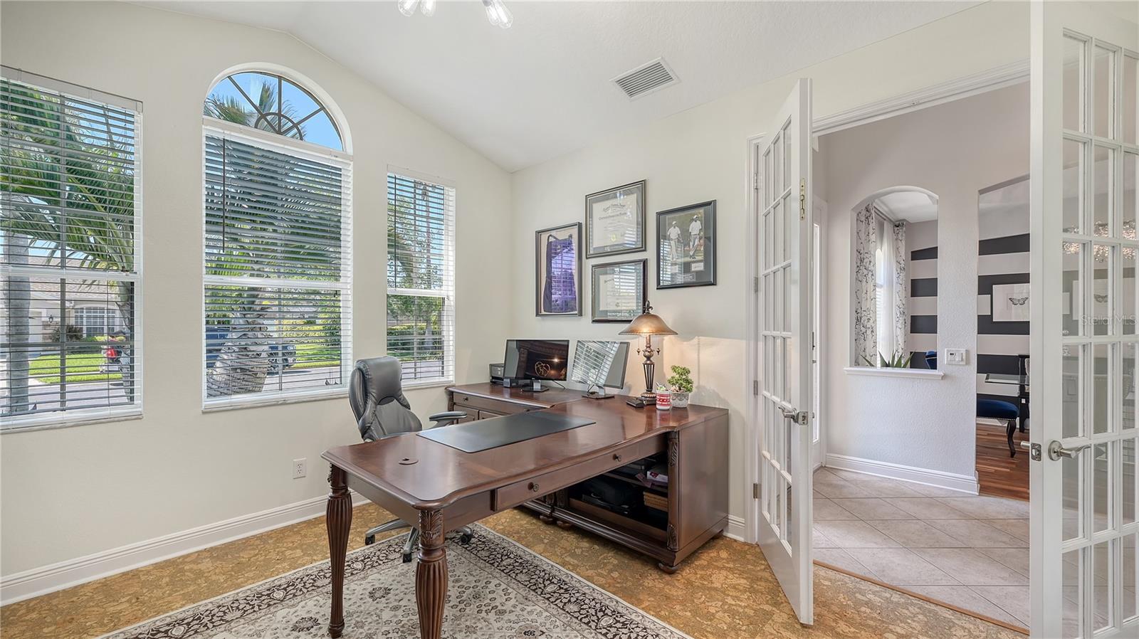 UNIVERSITY PLACE - Residential