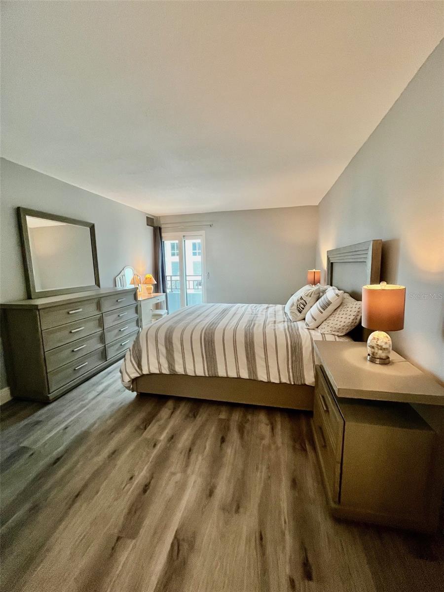CLEARWATER POINT 7 TENNIS - Residential