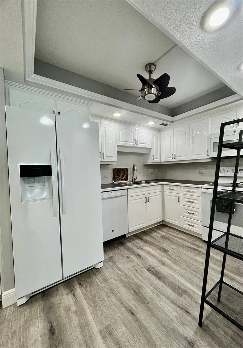 CLEARWATER POINT 7 TENNIS - Residential