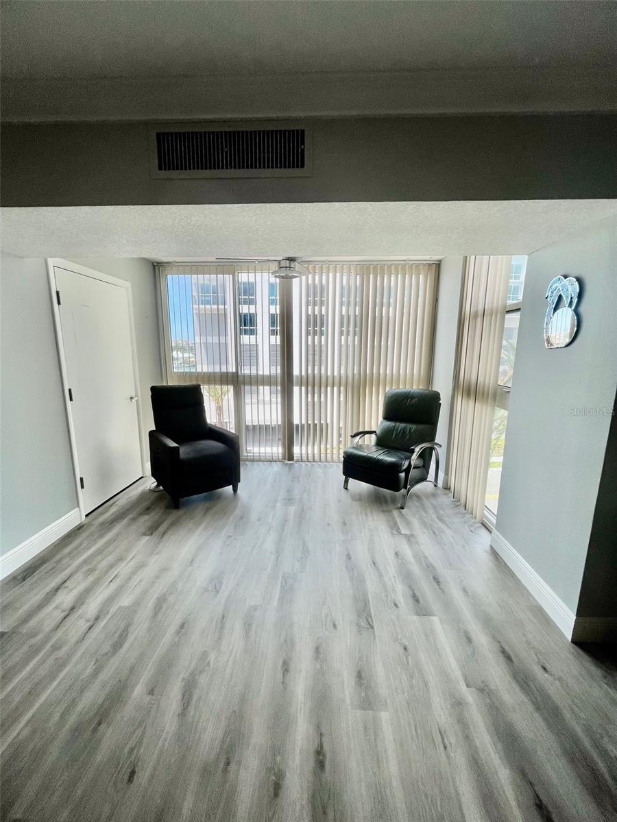 CLEARWATER POINT 7 TENNIS - Residential