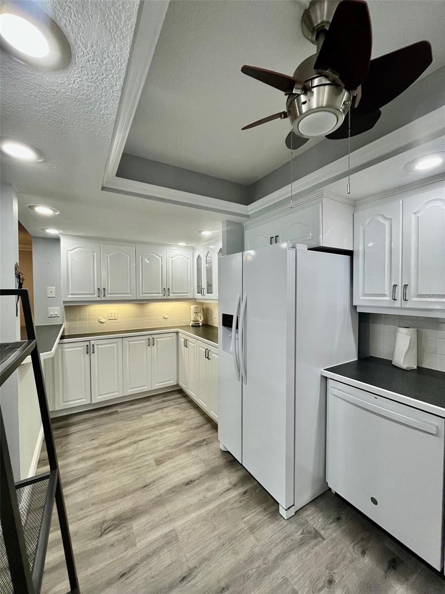 CLEARWATER POINT 7 TENNIS - Residential