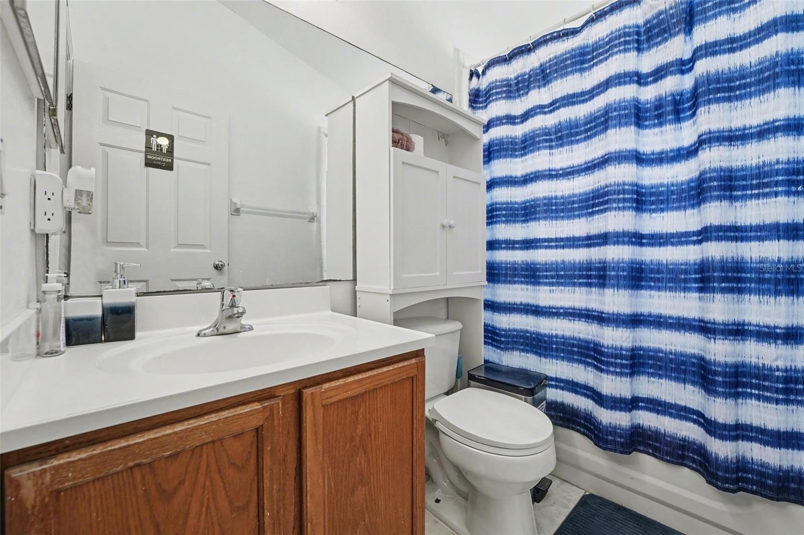 EAGLE POINTE - Residential