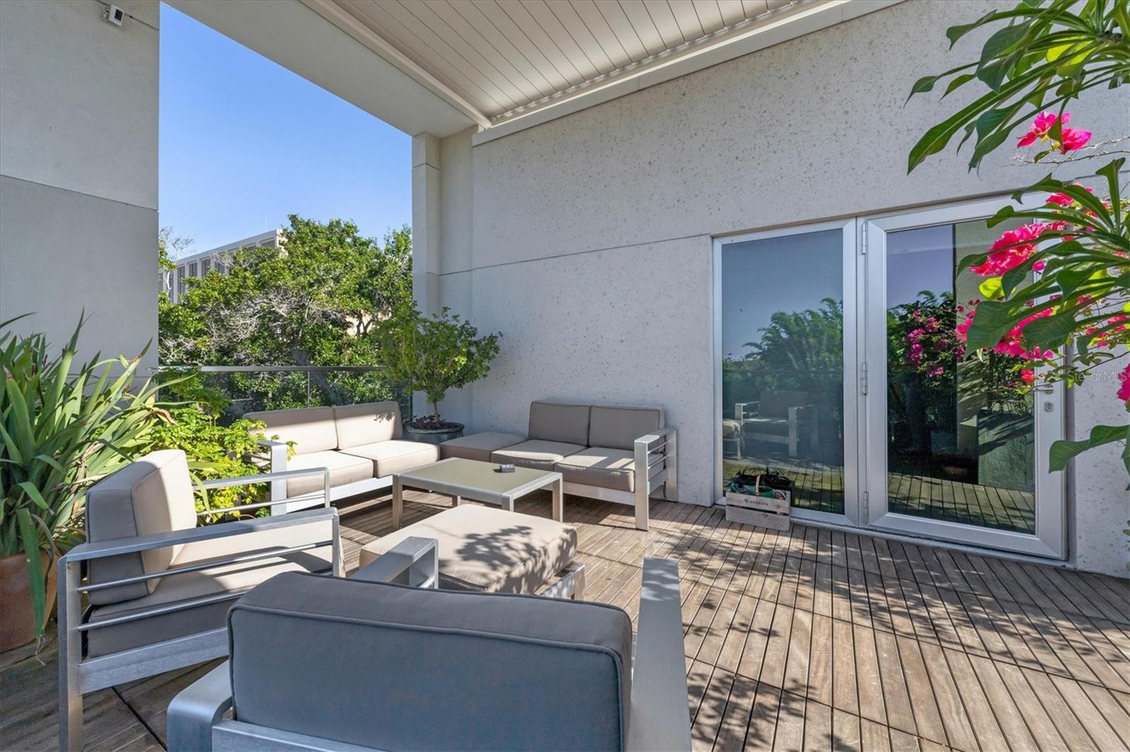 Q - Residential Lease