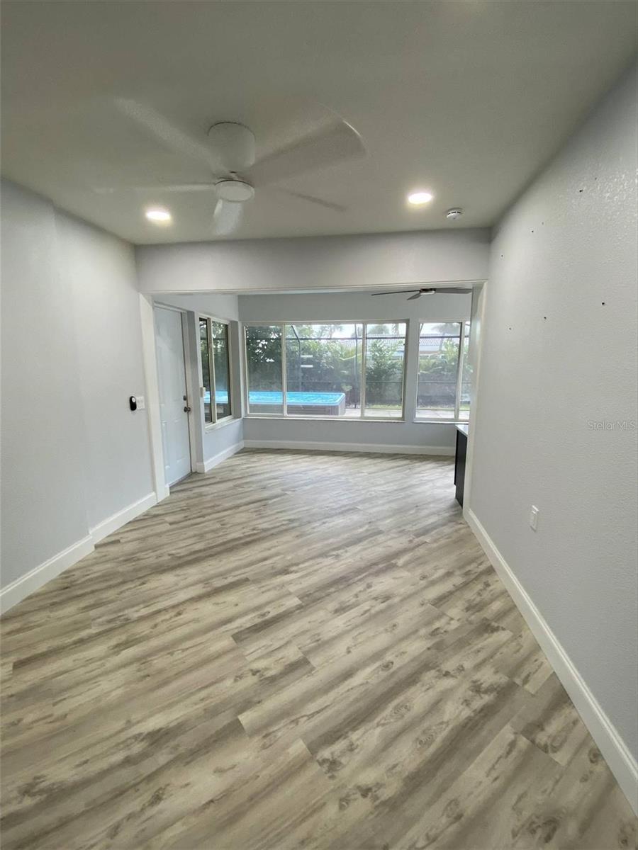 ST PETERSBURG BEACH NORTH UNIT 7 - Residential