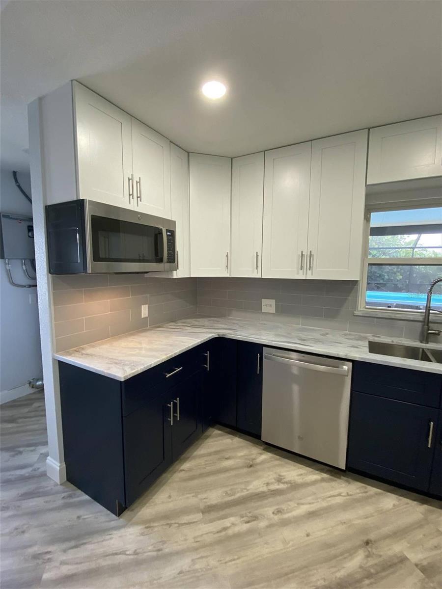 ST PETERSBURG BEACH NORTH UNIT 7 - Residential