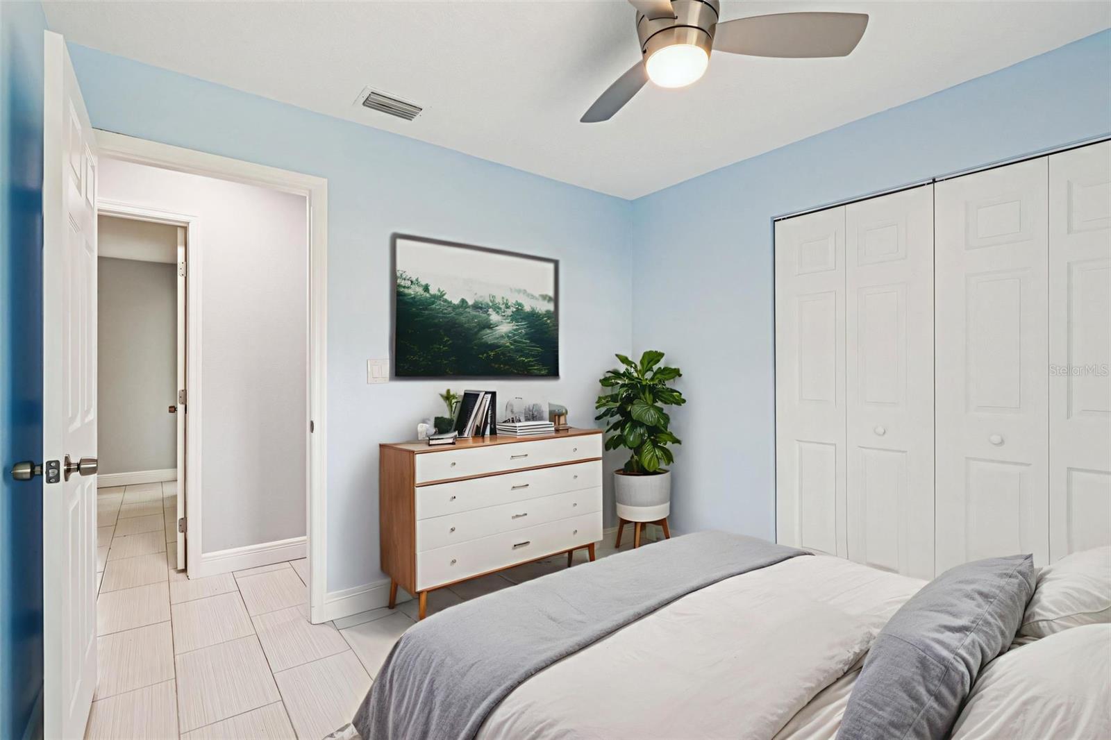 MC NEILS ORANGE VILLA - Residential