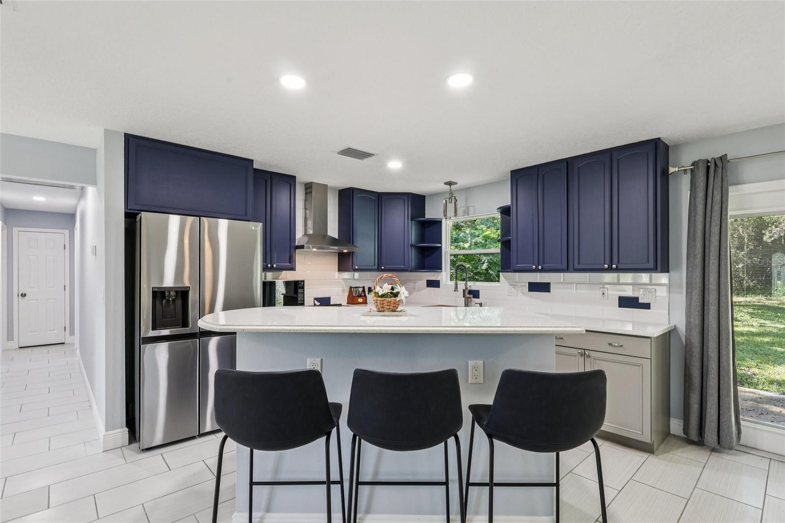 MC NEILS ORANGE VILLA - Residential