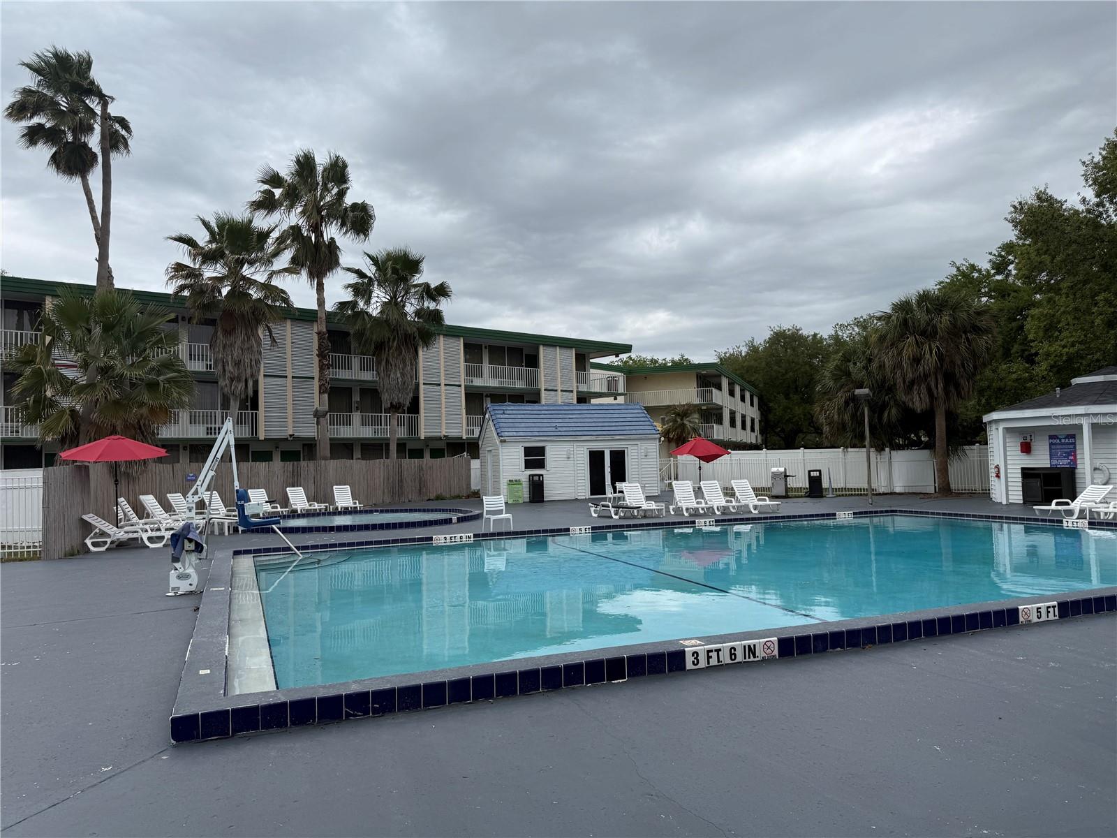 MAINGATE HOTEL CONDO - Residential