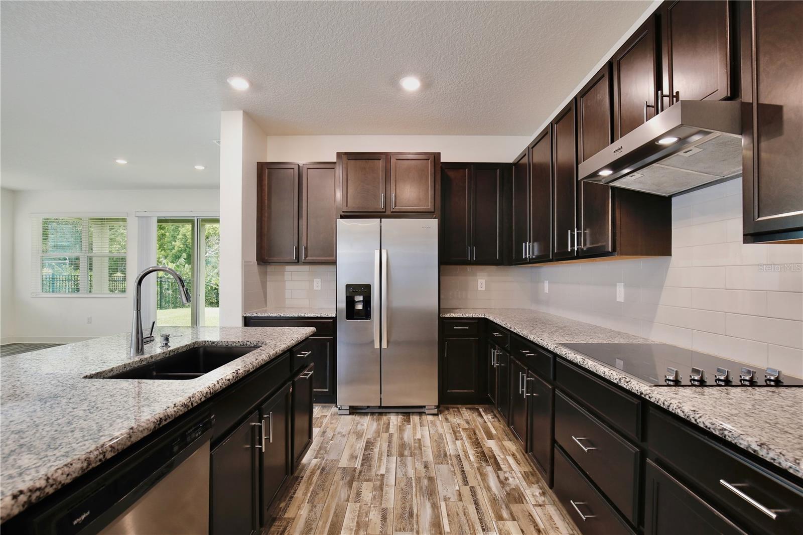 CREEKSTONE PH 2 - Residential Lease