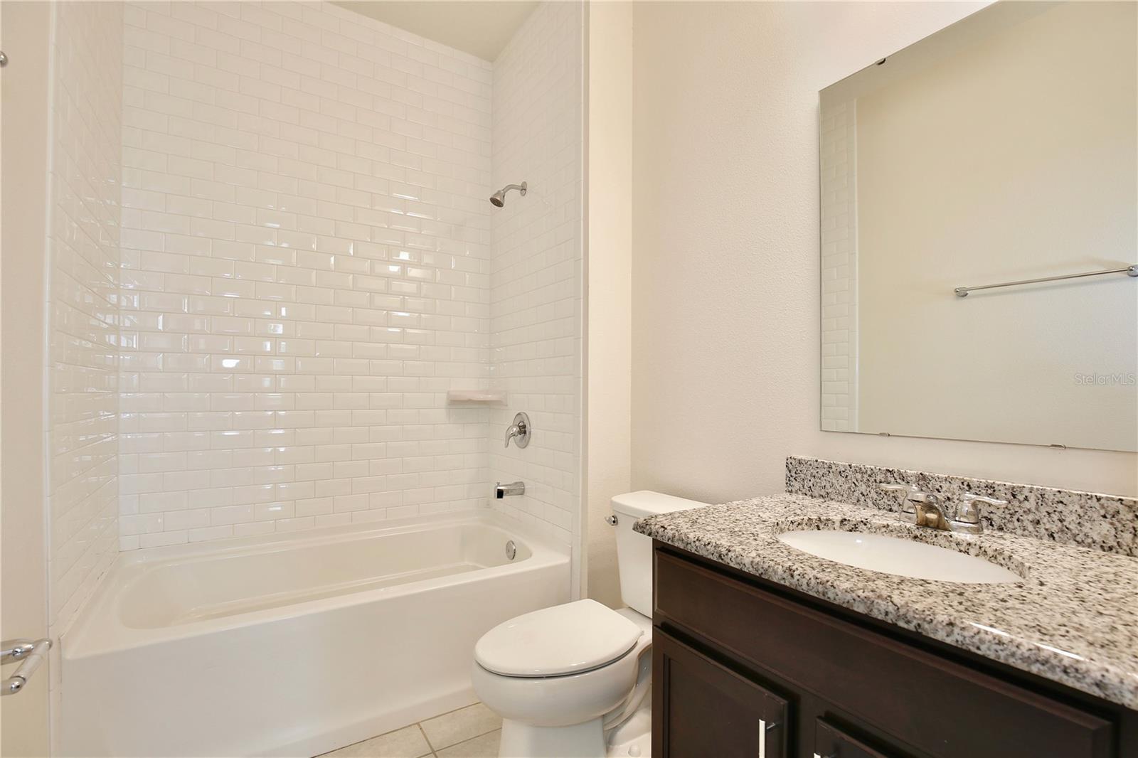 CREEKSTONE PH 2 - Residential Lease