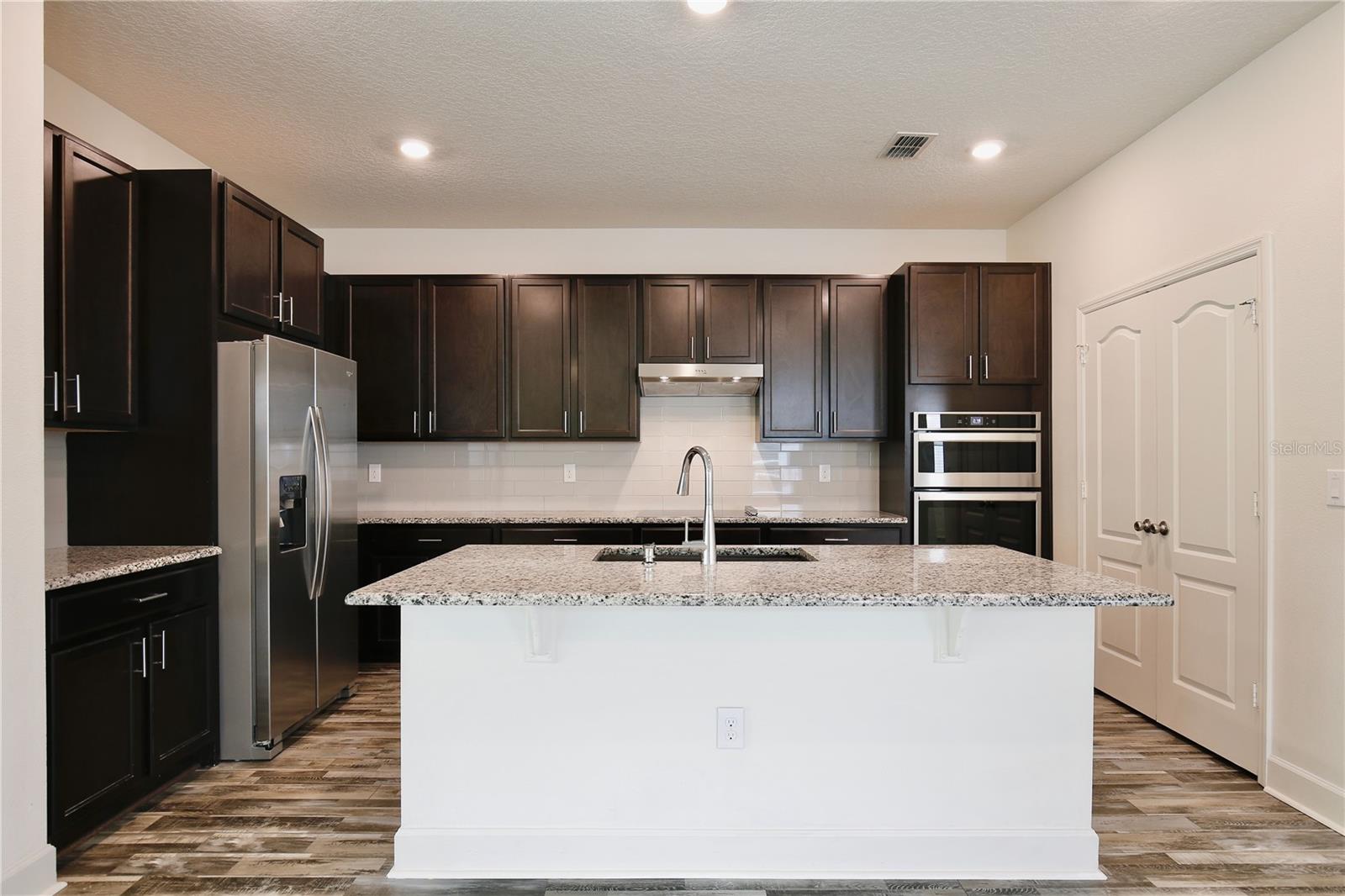 CREEKSTONE PH 2 - Residential Lease