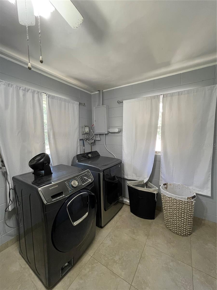 ROSEDALE BLK 125 DELAND - Residential