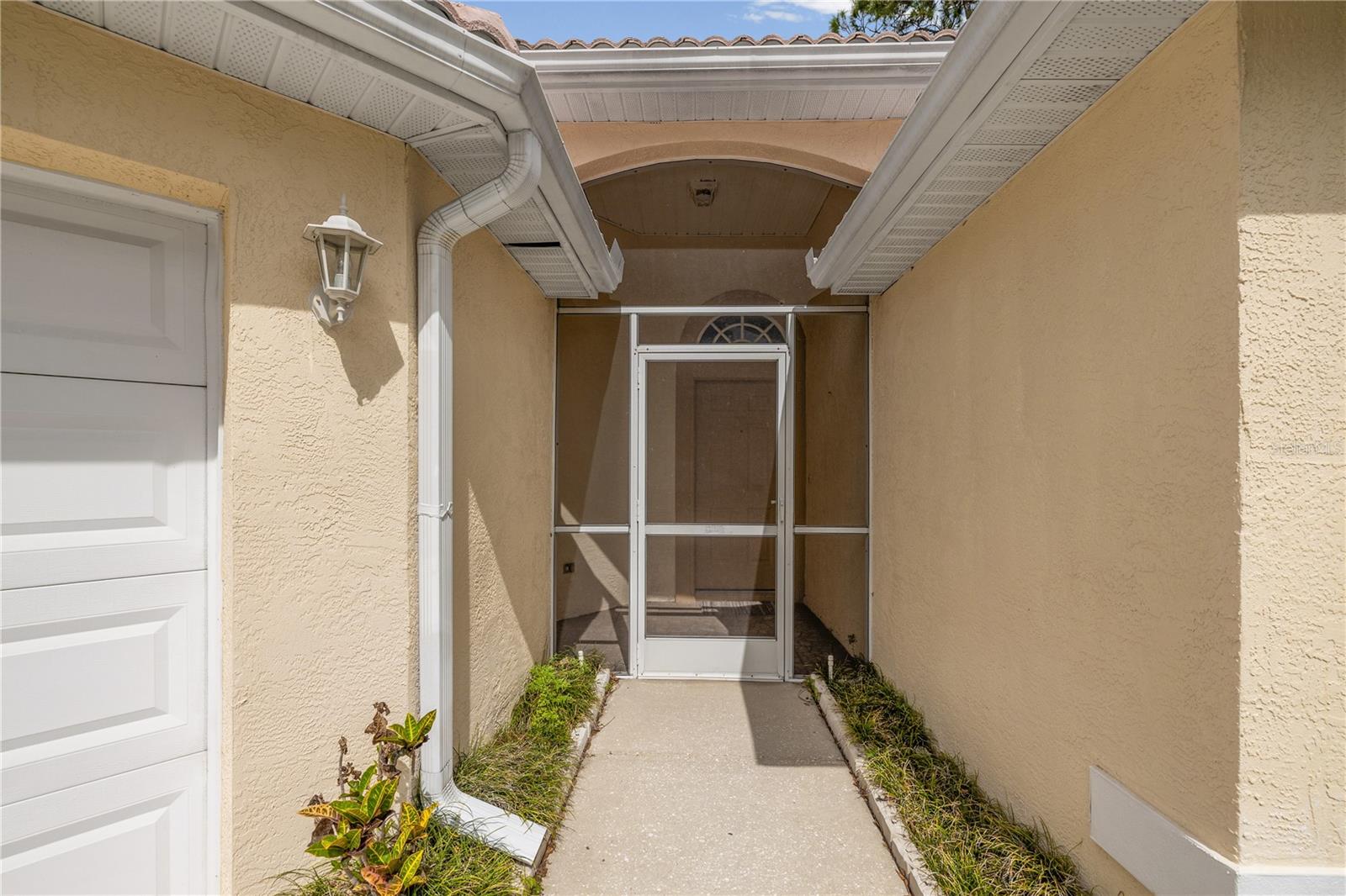 LAUREL LAKE CONDO - Residential