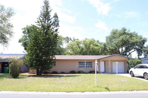 Photo of 11364 79th Avenue, Seminole, FL 33772 (MLS # TB8458010)