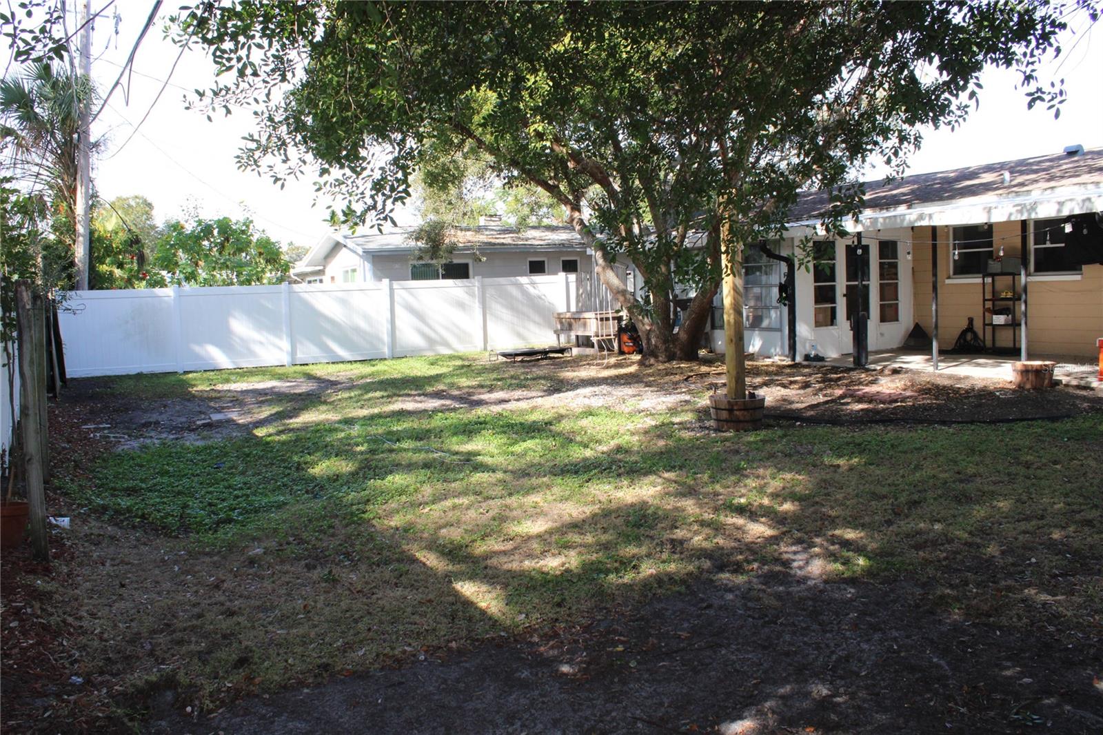 RIDGEWOOD GROVES - Residential