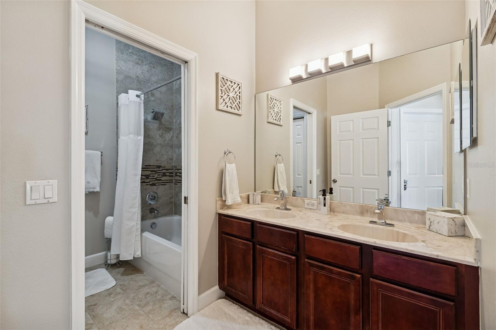 STERLING HILL PH 2B - Residential