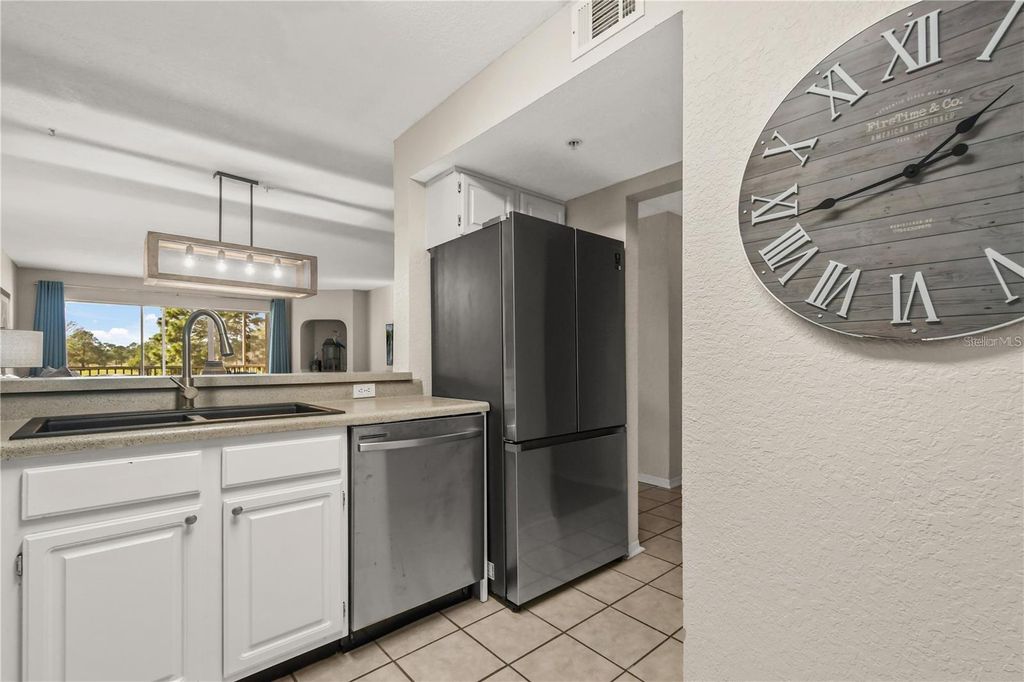 Photo of 13917 Fairway Island Drive #922, Orlando, FL 32837 (MLS # O6391829)