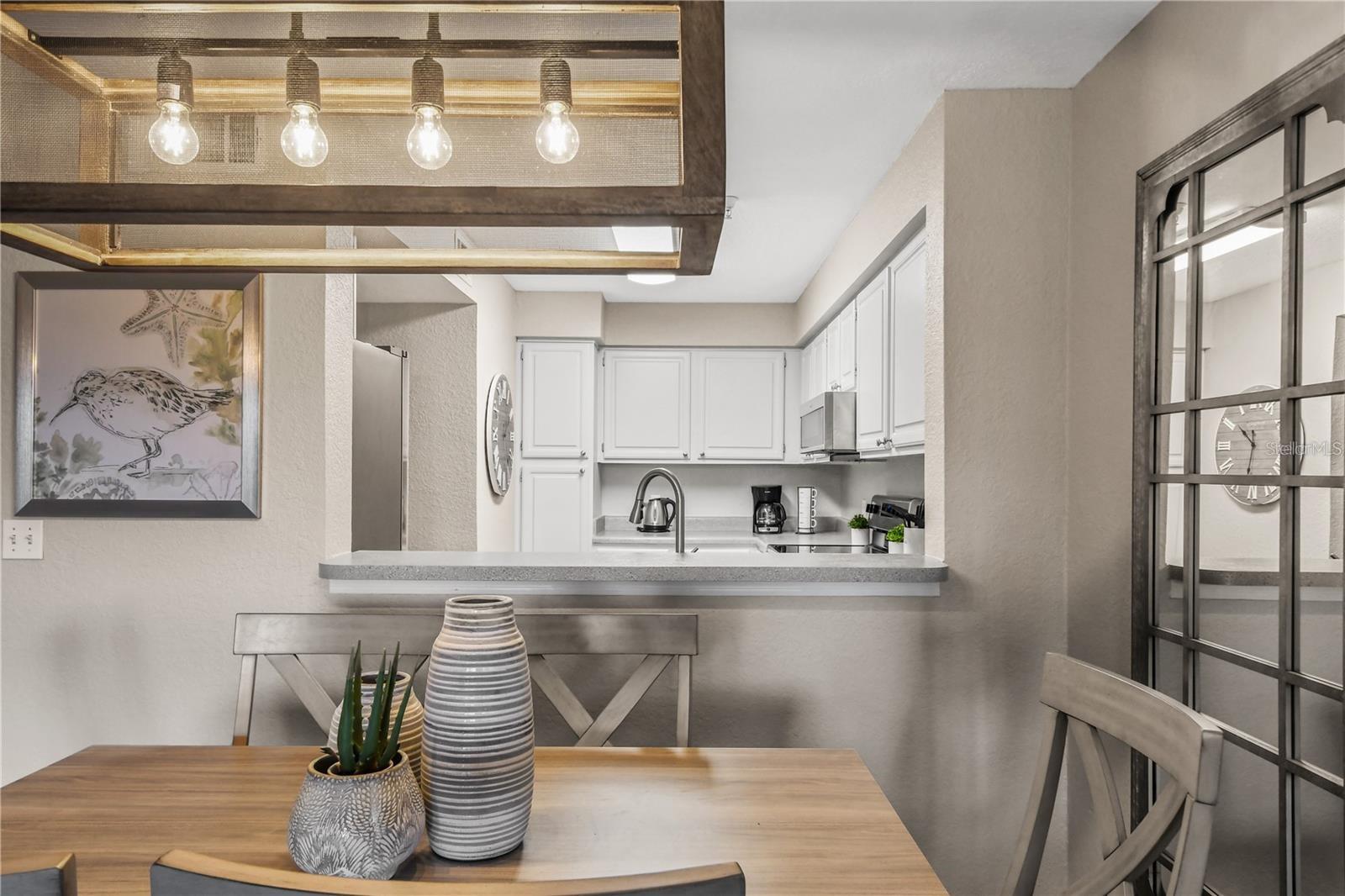 AUDUBON VLS/HUNTERS CRK CONDO - Residential Lease