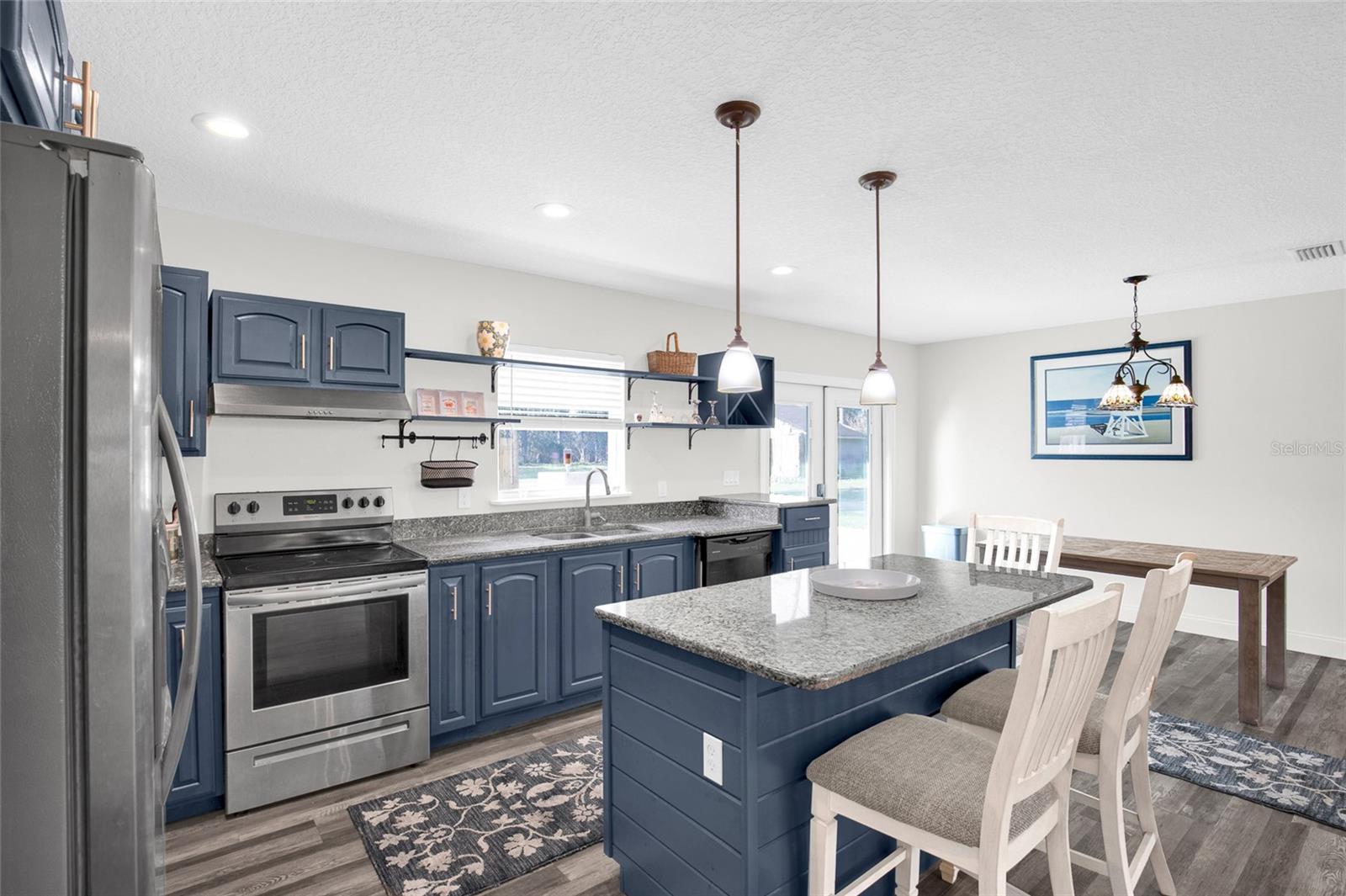 EDGEWATER COUNTRY ESTATES - Residential