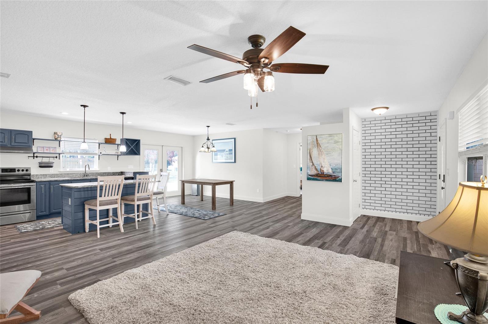 EDGEWATER COUNTRY ESTATES - Residential