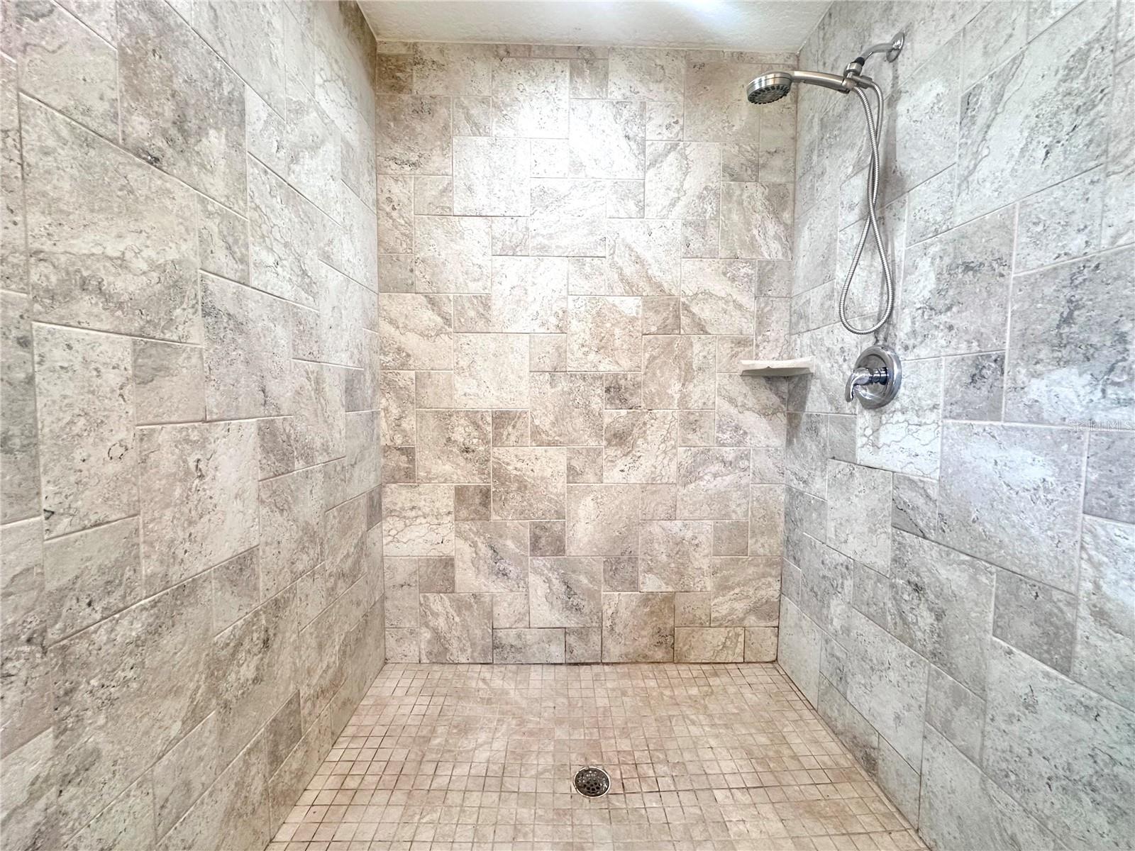 EDGEWATER COUNTRY ESTATES - Residential