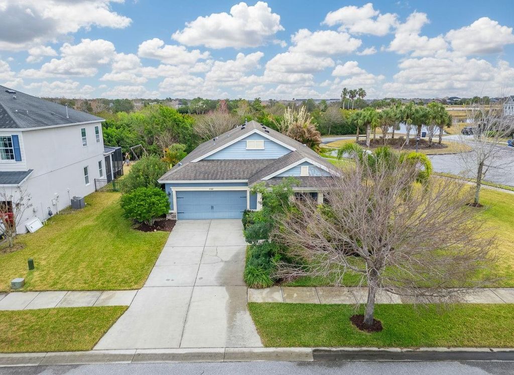 Photo of 7032 Old Benton Drive, Apollo Beach, FL 33572 (MLS # TB8471354)