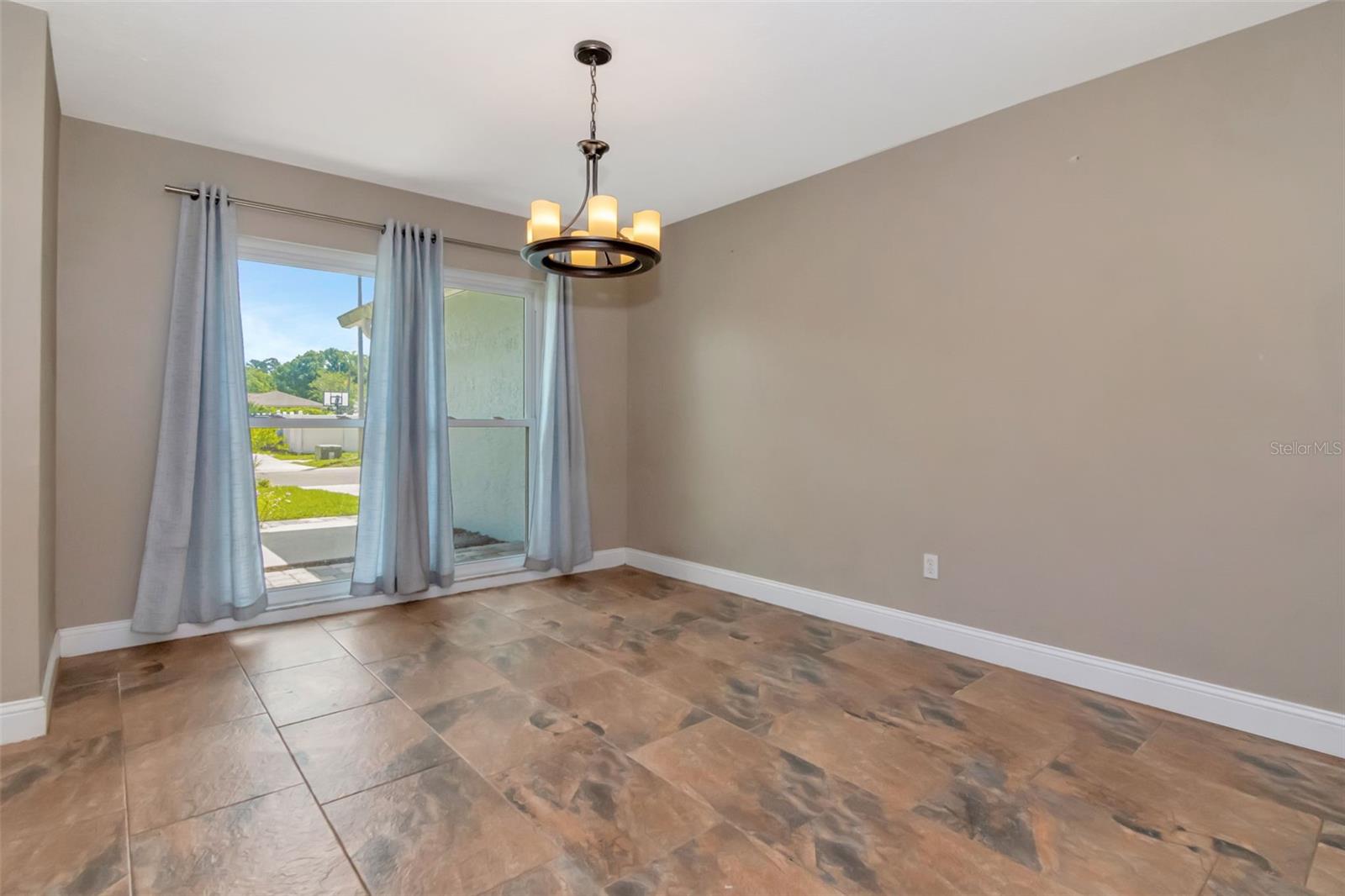 NORTHDALE SEC E UNIT 4 - Residential