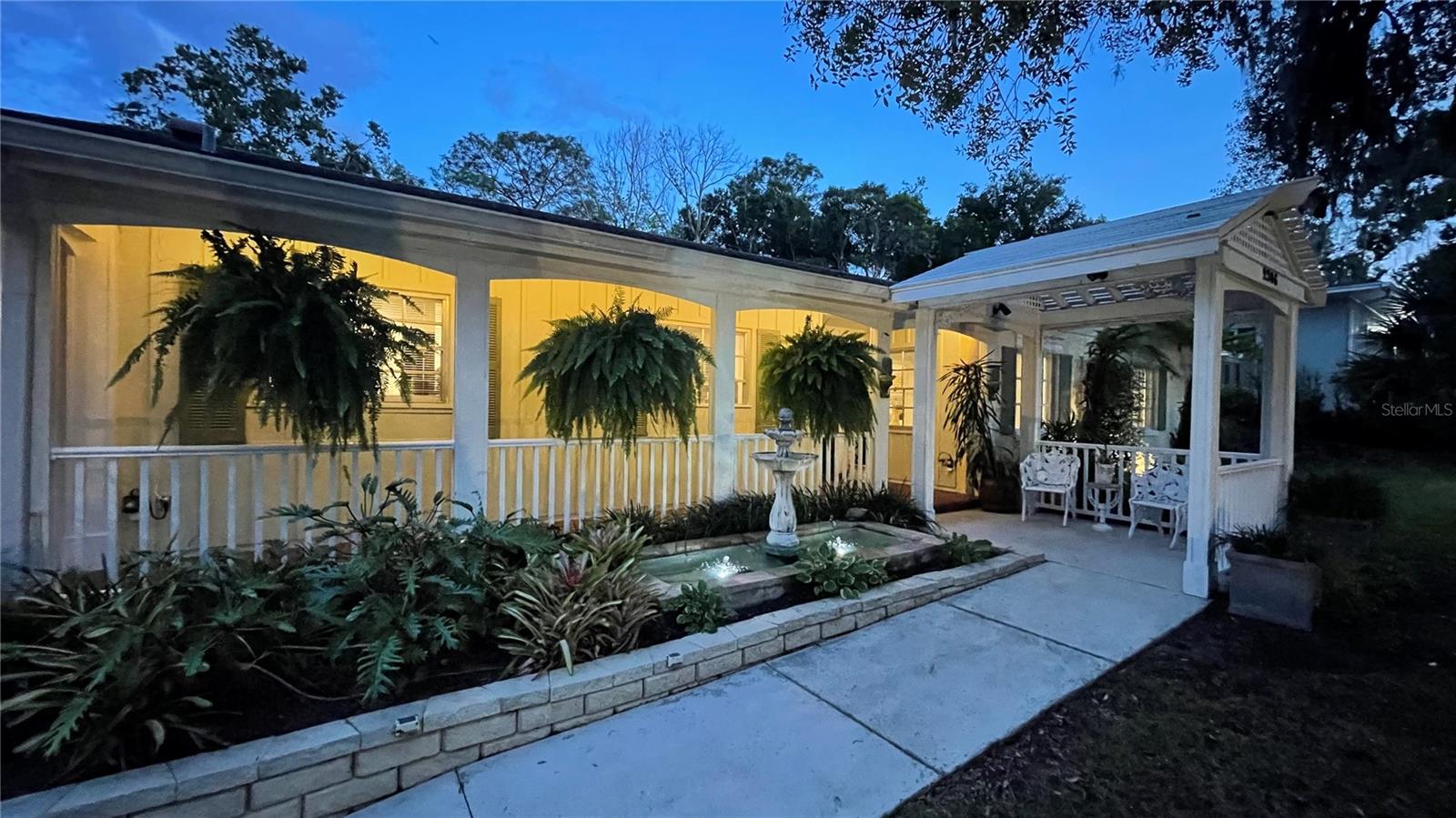 MOUNT DORA PINE CREST UNREC - Residential