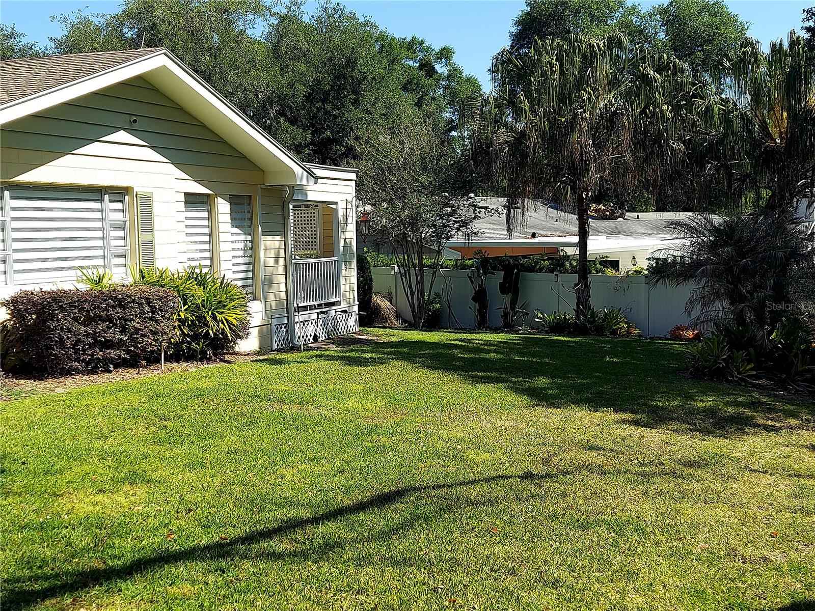 MOUNT DORA PINE CREST UNREC - Residential