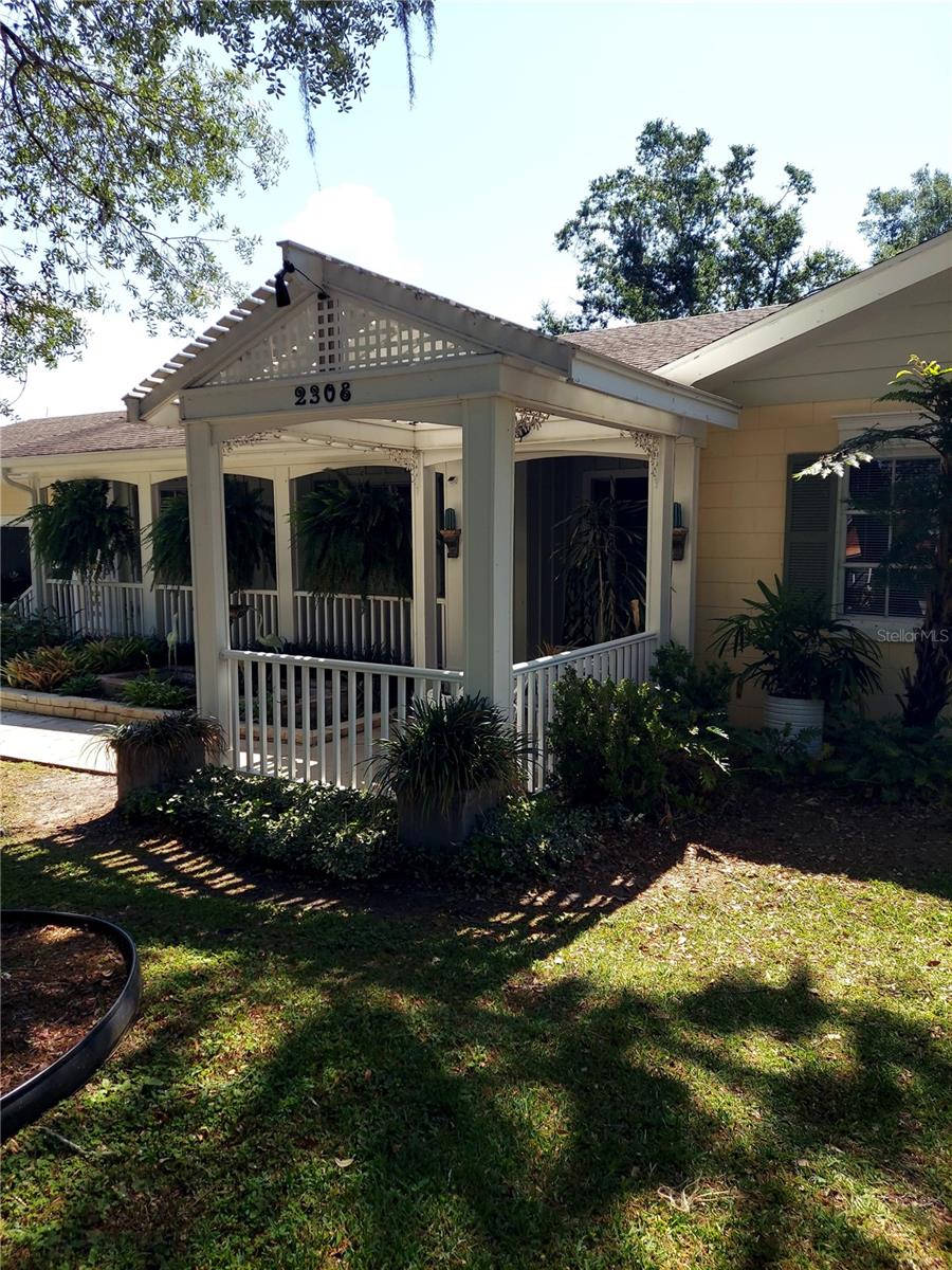 MOUNT DORA PINE CREST UNREC - Residential