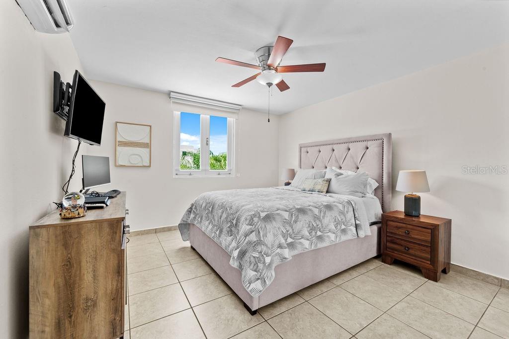 PASEO CORALES 1 - Residential