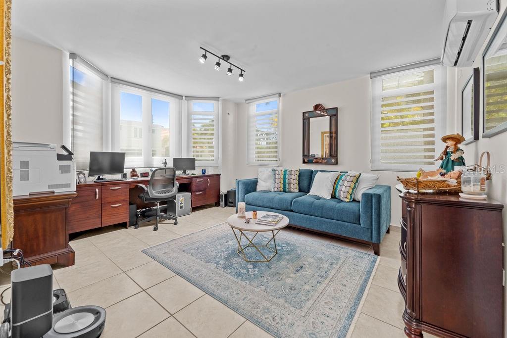 PASEO CORALES 1 - Residential