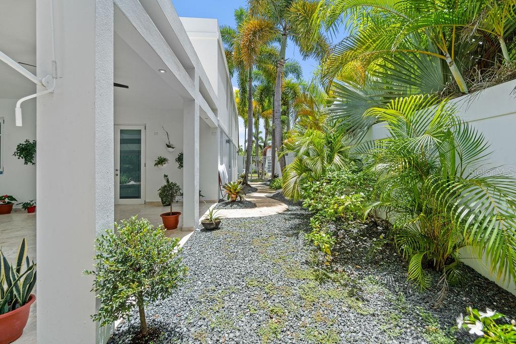 PASEO CORALES 1 - Residential